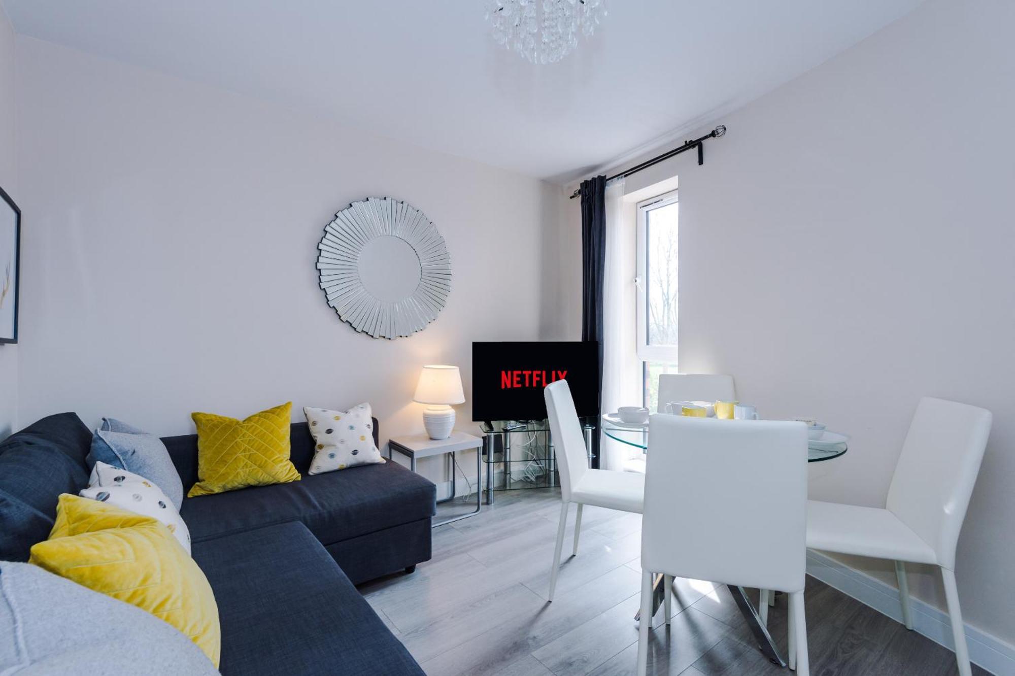 Apartment Opp - Perfect For Contractors And Travellers, Big Savings Booking 4 Nights Or More! Liverpool