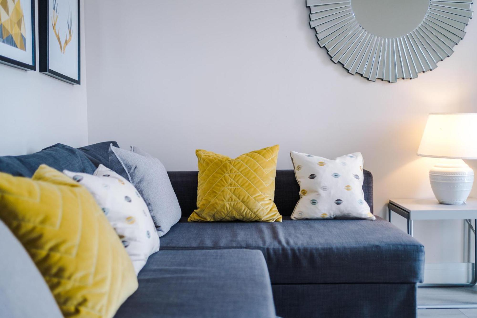Opp - Perfect For Contractors And Travellers, Big Savings Booking 4 Nights Or More! * Liverpool