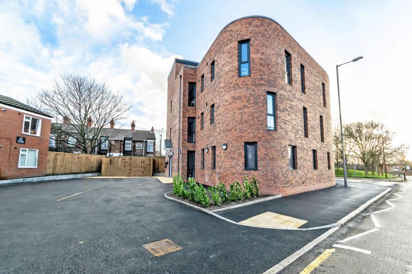 Opp - Perfect For Contractors And Travellers, Big Savings Booking 4 Nights Or More! Apartment *