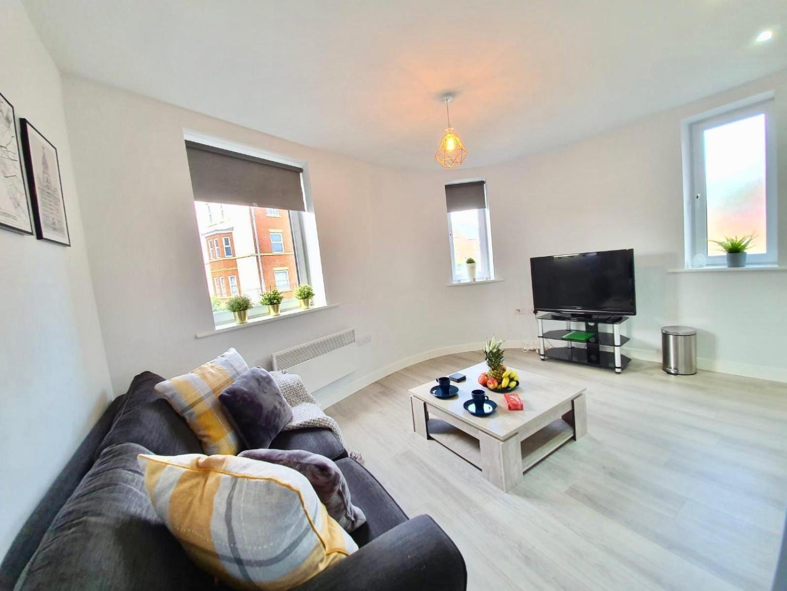 Opp - Perfect For Contractors And Travellers, Big Savings Booking 4 Nights Or More! *