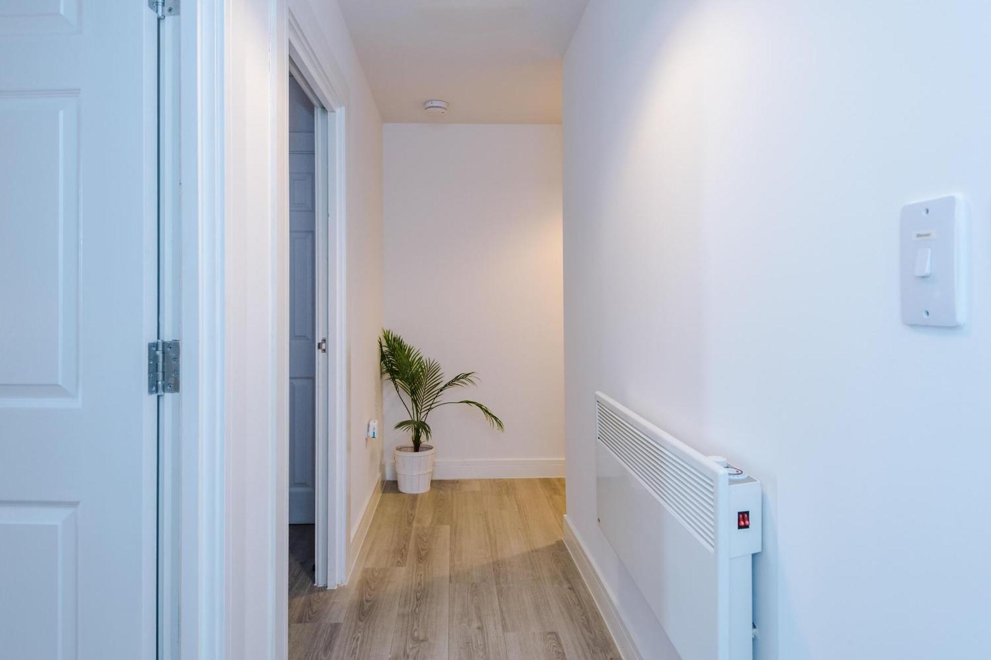Opp - Perfect For Contractors And Travellers, Big Savings Booking 4 Nights Or More! *